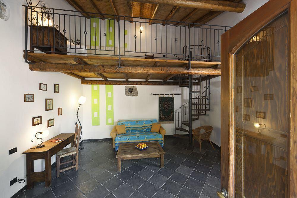Agriturismo Terrenia Villa ทรัปปิเตลโล ภายนอก รูปภาพ