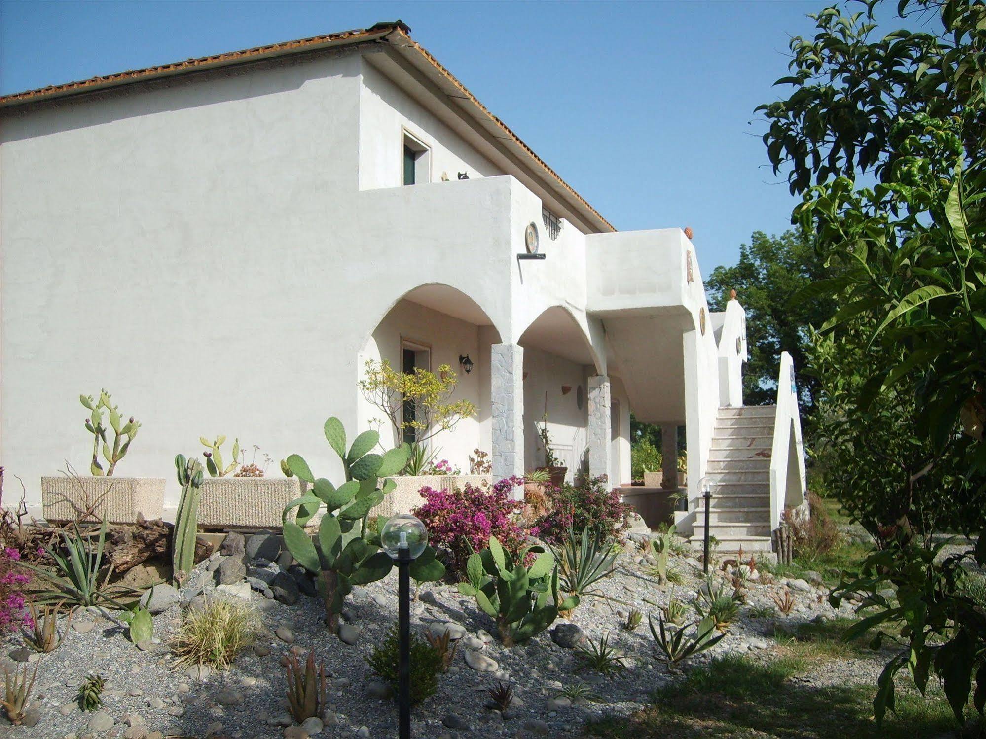 Agriturismo Terrenia Villa ทรัปปิเตลโล ภายนอก รูปภาพ